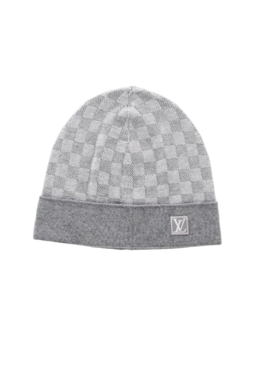 gray and white Louis Vuitton Néo Petit Damier beanie
